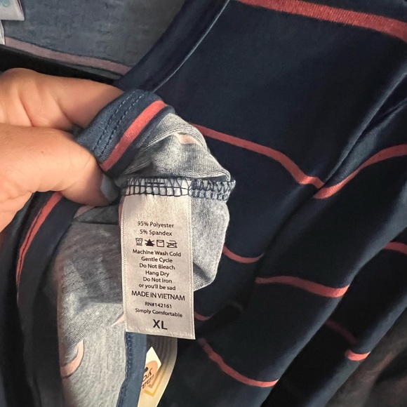 Lularoe Gigi NEW size XL - Picture 2 of 2